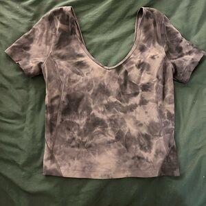 lululemon athletica Tie-Dye Gray Short Sleeve Top
